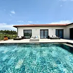Villa Aurora Piscine 7 Personnes